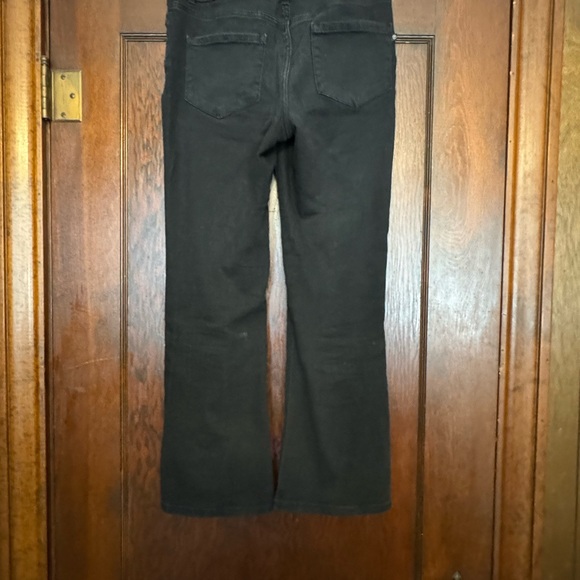 Women’s Black Tahari soft denim Boot Cut jeans - Size 6/28 - Picture 3 of 3